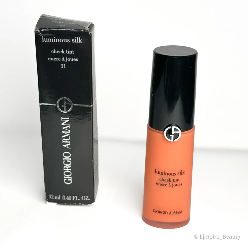 31 - 🆕 GIORGIO ARMANI Luminous Silk Cheek Tint in Shade: 31 Vivid Coral NIB